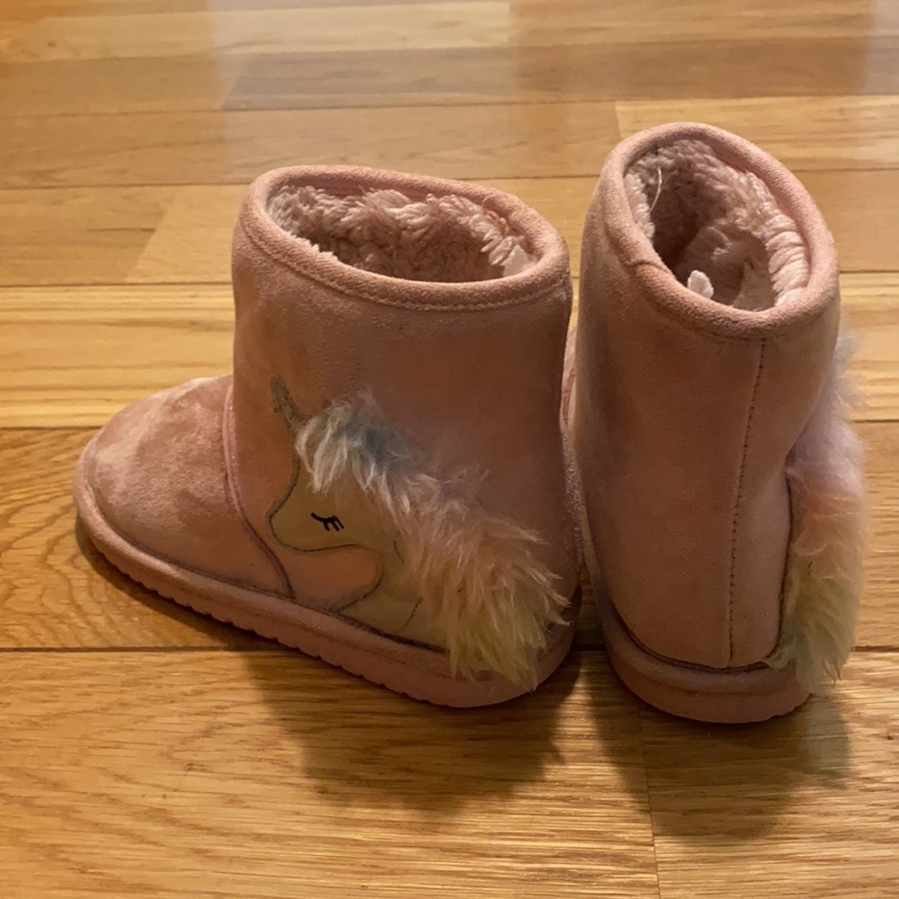 Unicorn boots